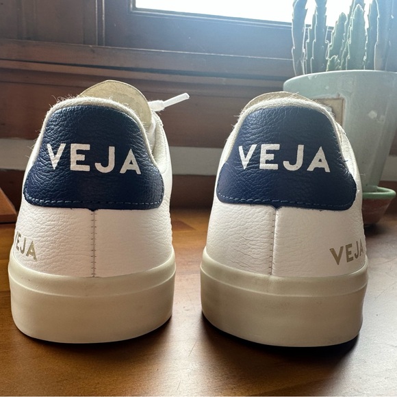 Veja EXCELLENT Campo White Fluo leather sneaker navy/orange best seller -6 - Picture 8 of 13